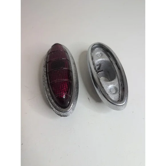 Vintage Two 1949-50 Ford Stimsonite Tail Light FRST-48 - Picture 1 of 6